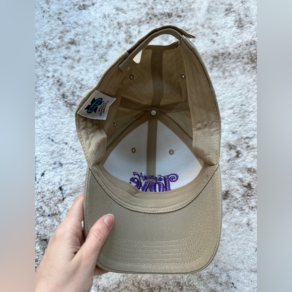 “Spread Love” baseball cap - Picture 3 of 3